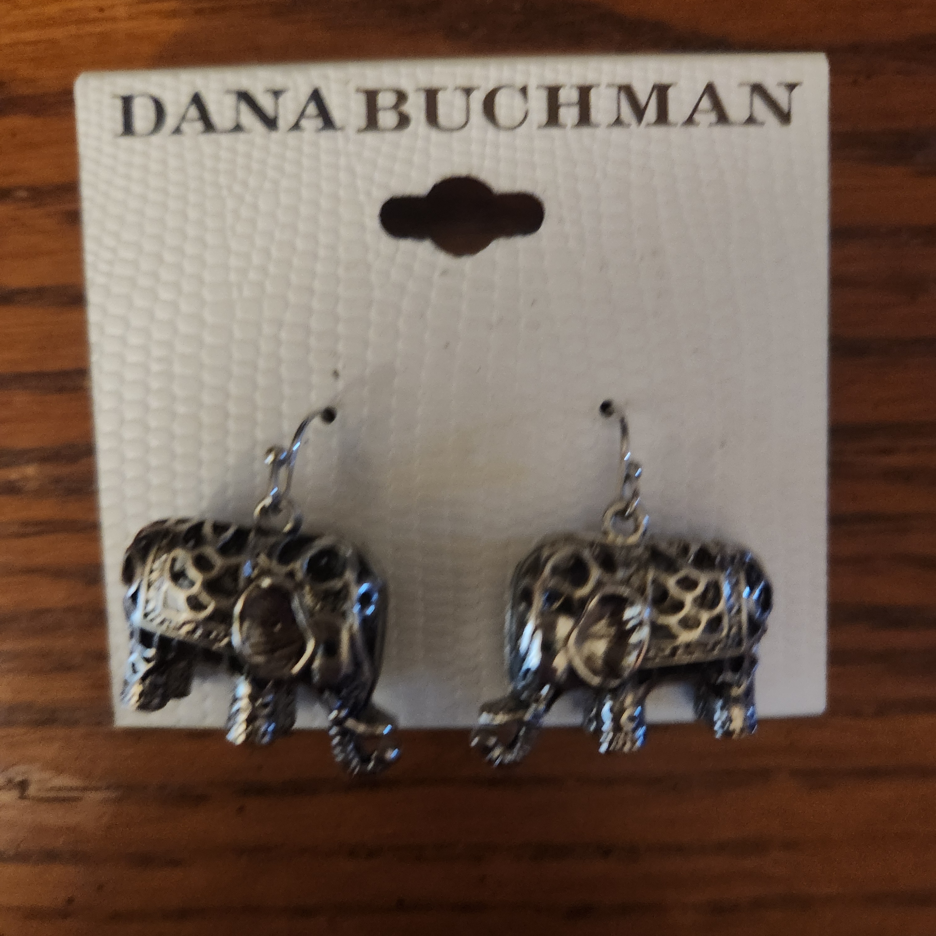 Dana Buchman Silver Elephant Earrings 6$